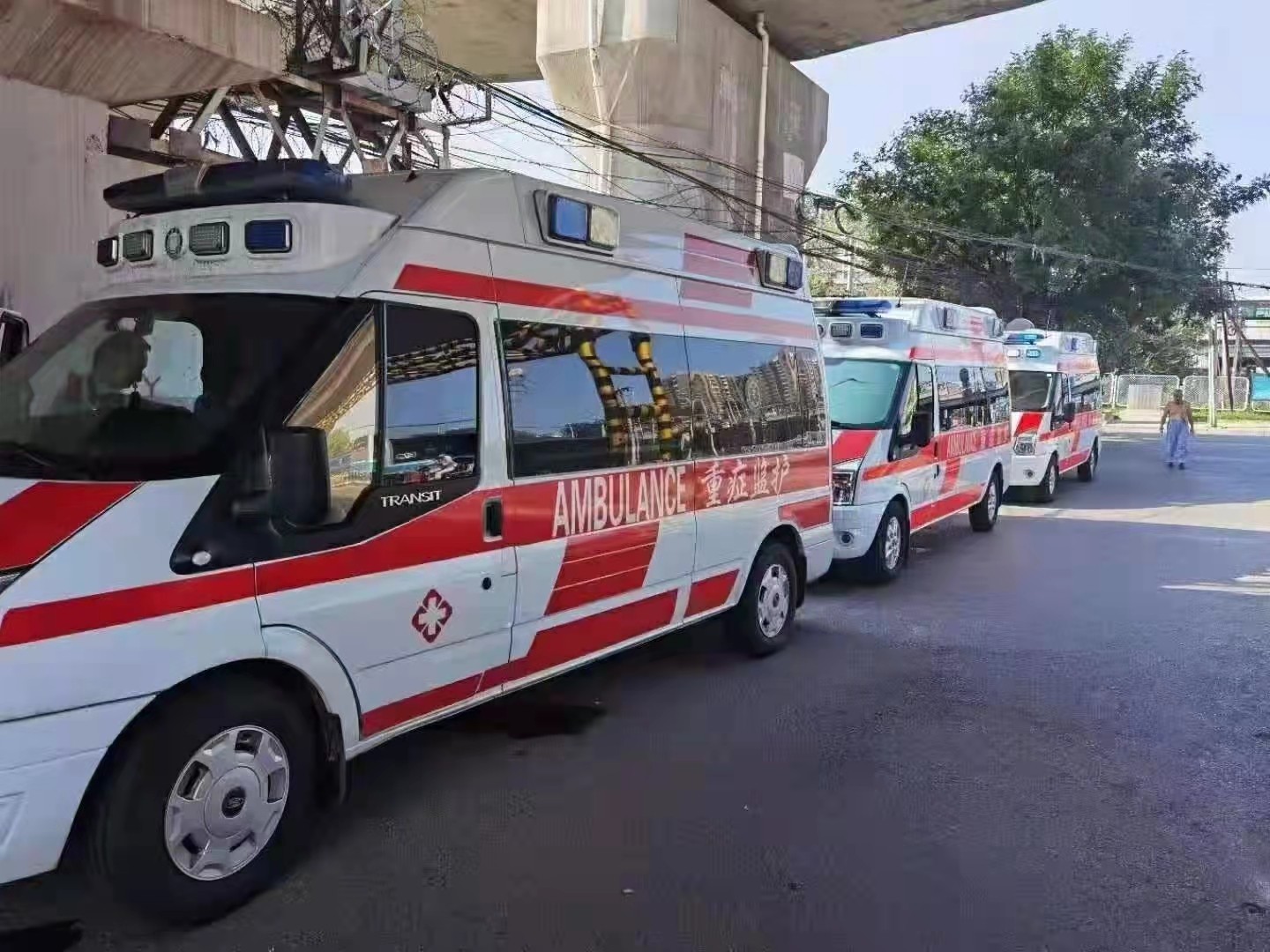 江阴市救护车出租